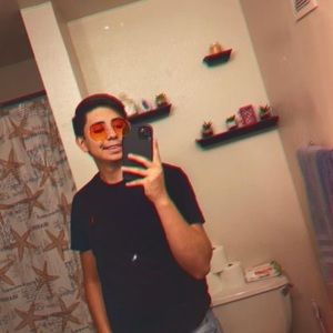 Meet your Posher, Omar